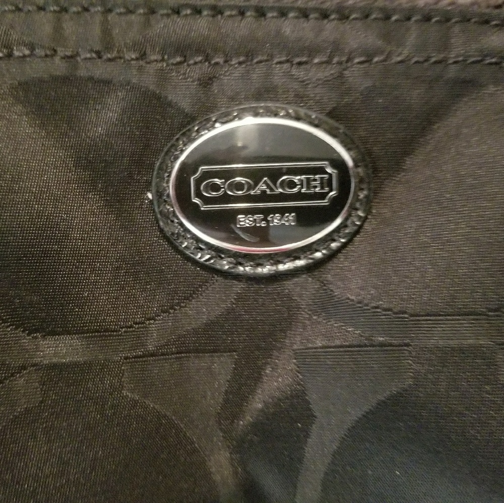Coach  Makeup bag/clutch